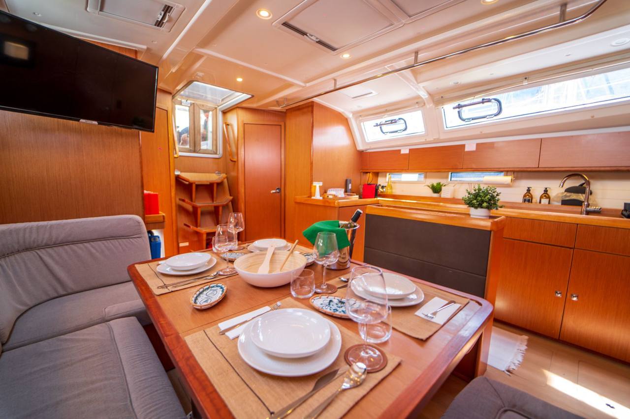 Photo #3 - 46 Cruiser (Elegant Bavaria 46. Family & Friends Edition) en Gocek - 61803