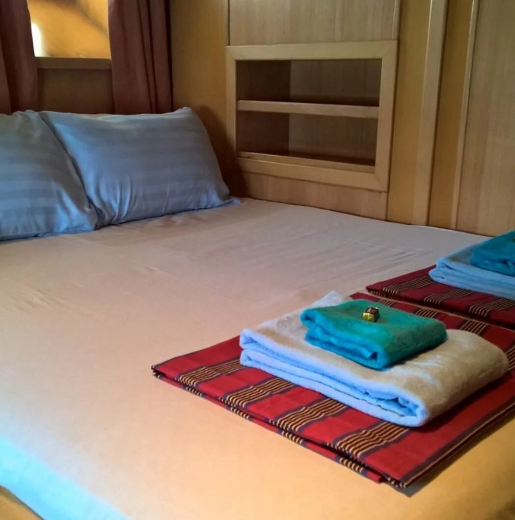 Custom Built (Queen of Zanzibar)  - 3