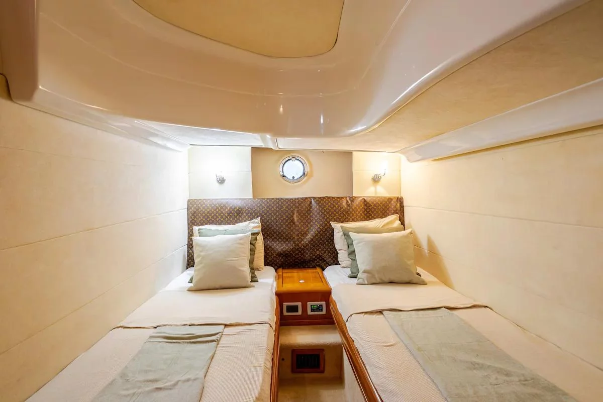 Cranchi Mediterranee 47 (Fifity Five)  - 2