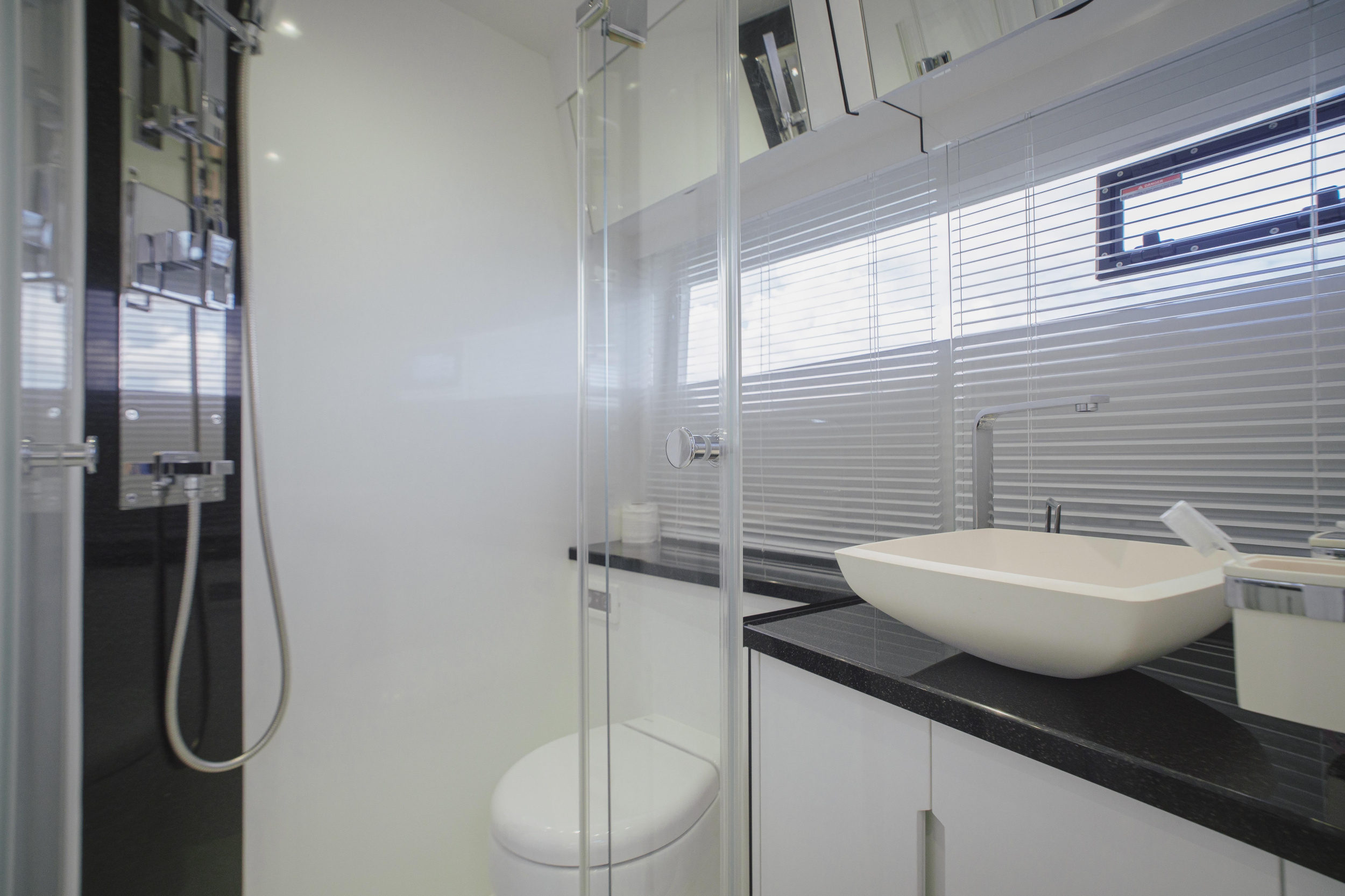 Galeon 500 Fly — photo 8
