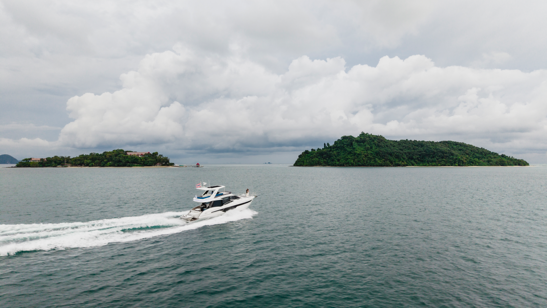 Galeon 500 Fly — photo 12
