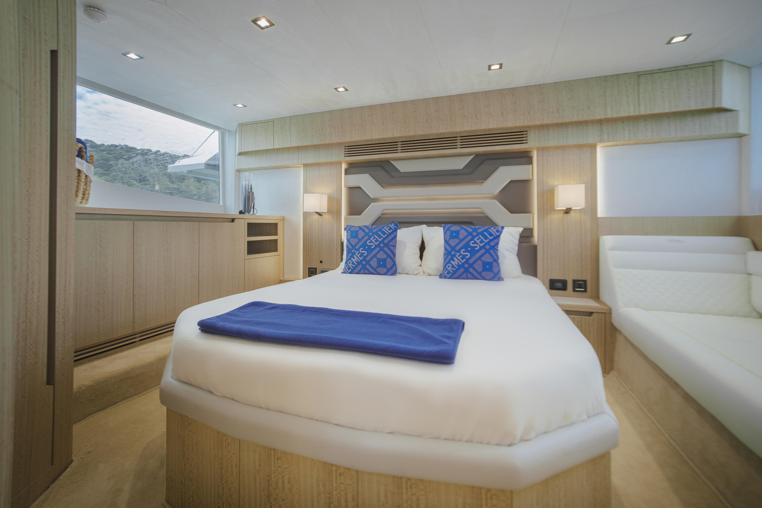 Galeon 500 Fly — photo 14