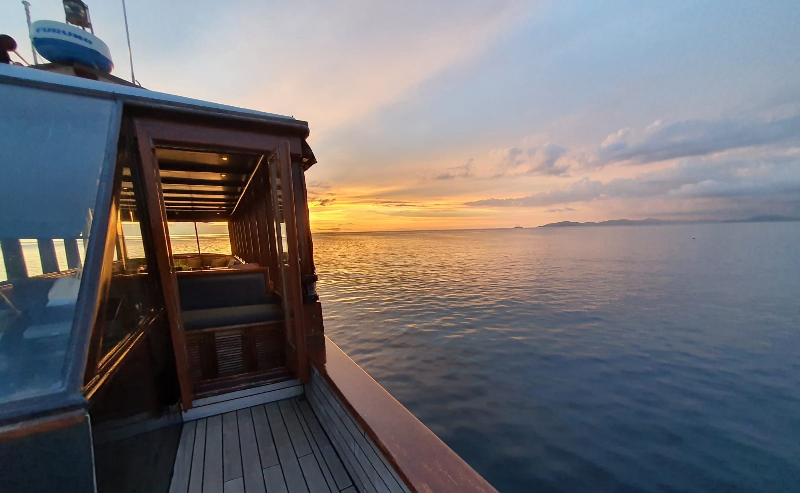 Custom Wooden Yacht — photo 2