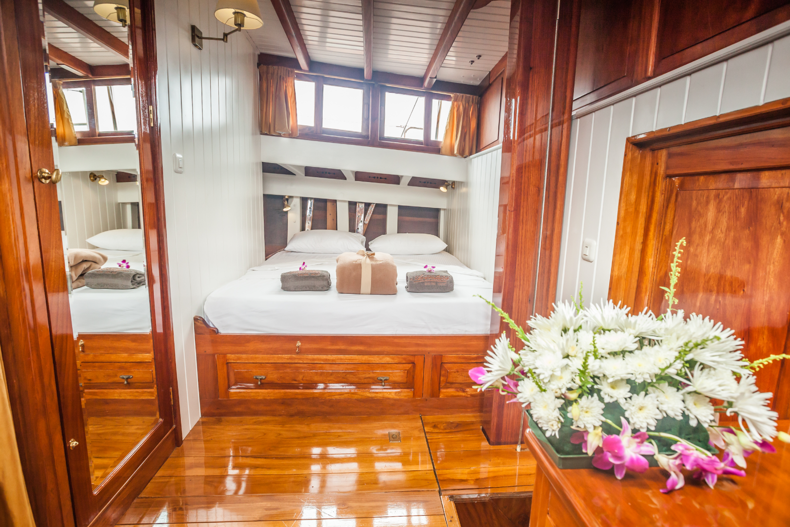 Classic Ketch — photo 10