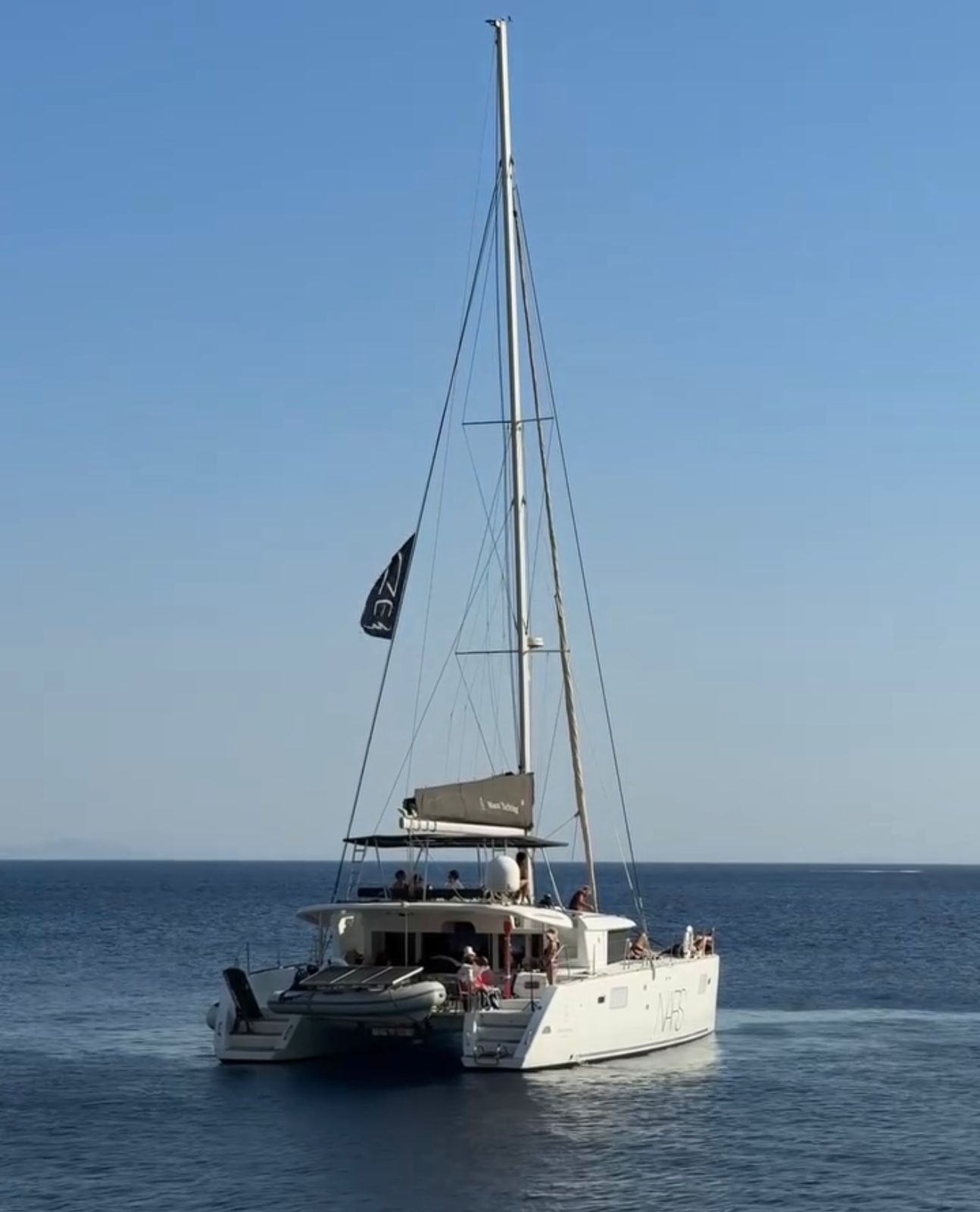 Lagoon 450 F — photo 3