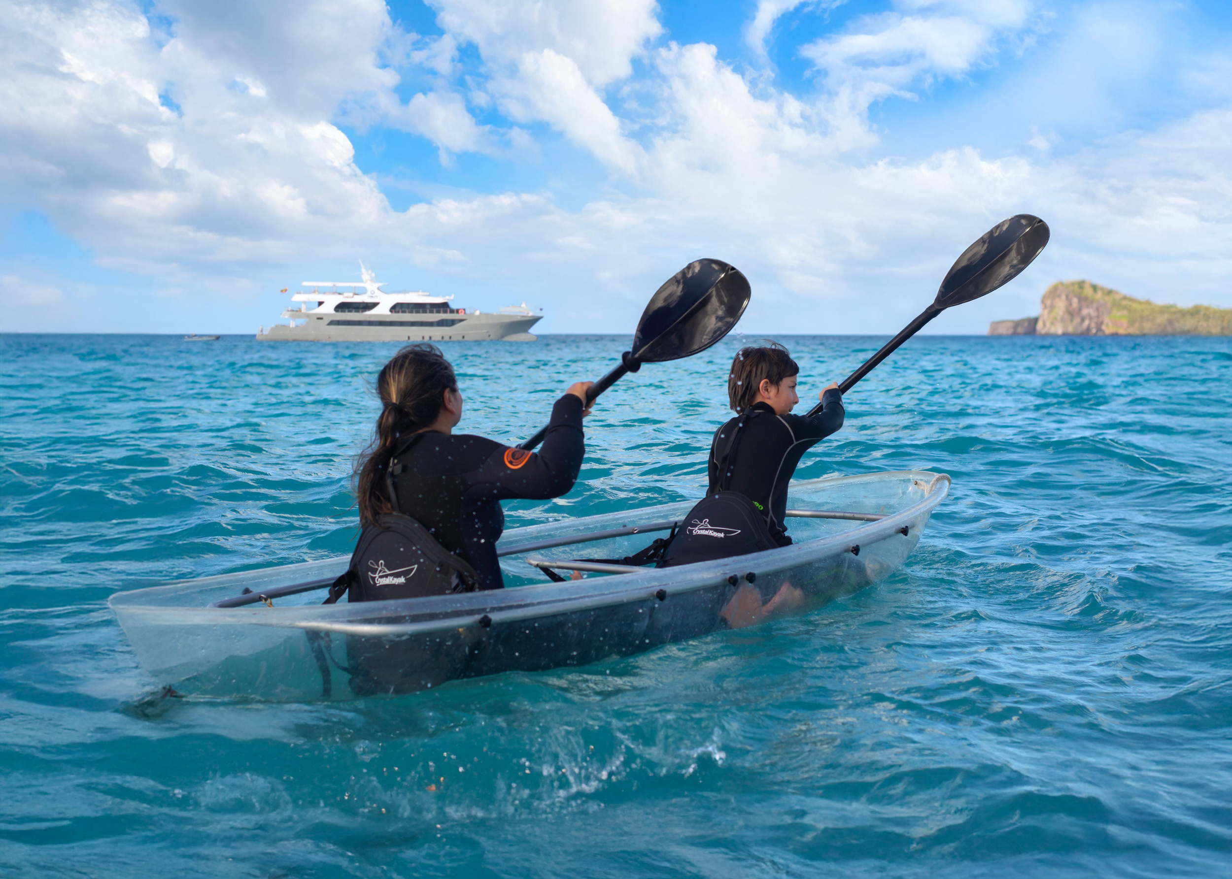 Galapagos Tribute - Darwin's Odyssey Cruise — photo 6