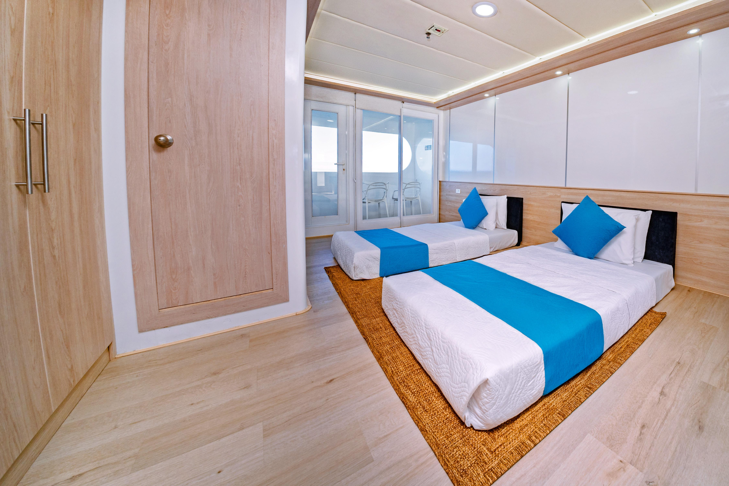 Treasures of the Galapagos Small Ship Cruise — photo 16