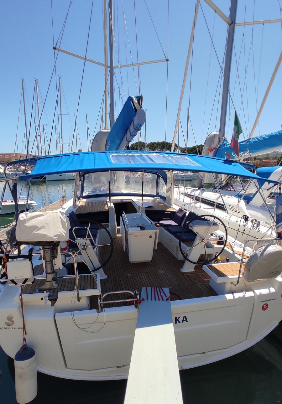 Photo #1 - Oceanis 46.1 (Namaka) en Furnari - 52667