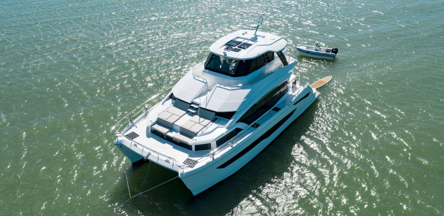 Photo #1 - Aquila 54 (TiAmo) in  - 54380