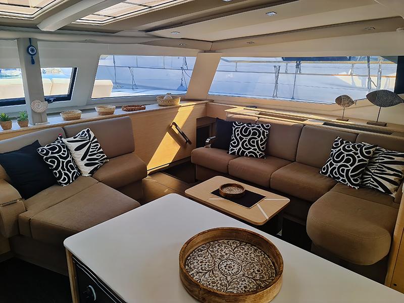 Photo #1 - Aura 51 (Breezer) in  - 55099