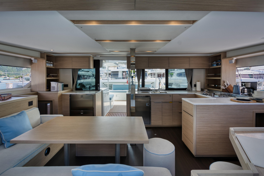ISLAND OFFICE - 1