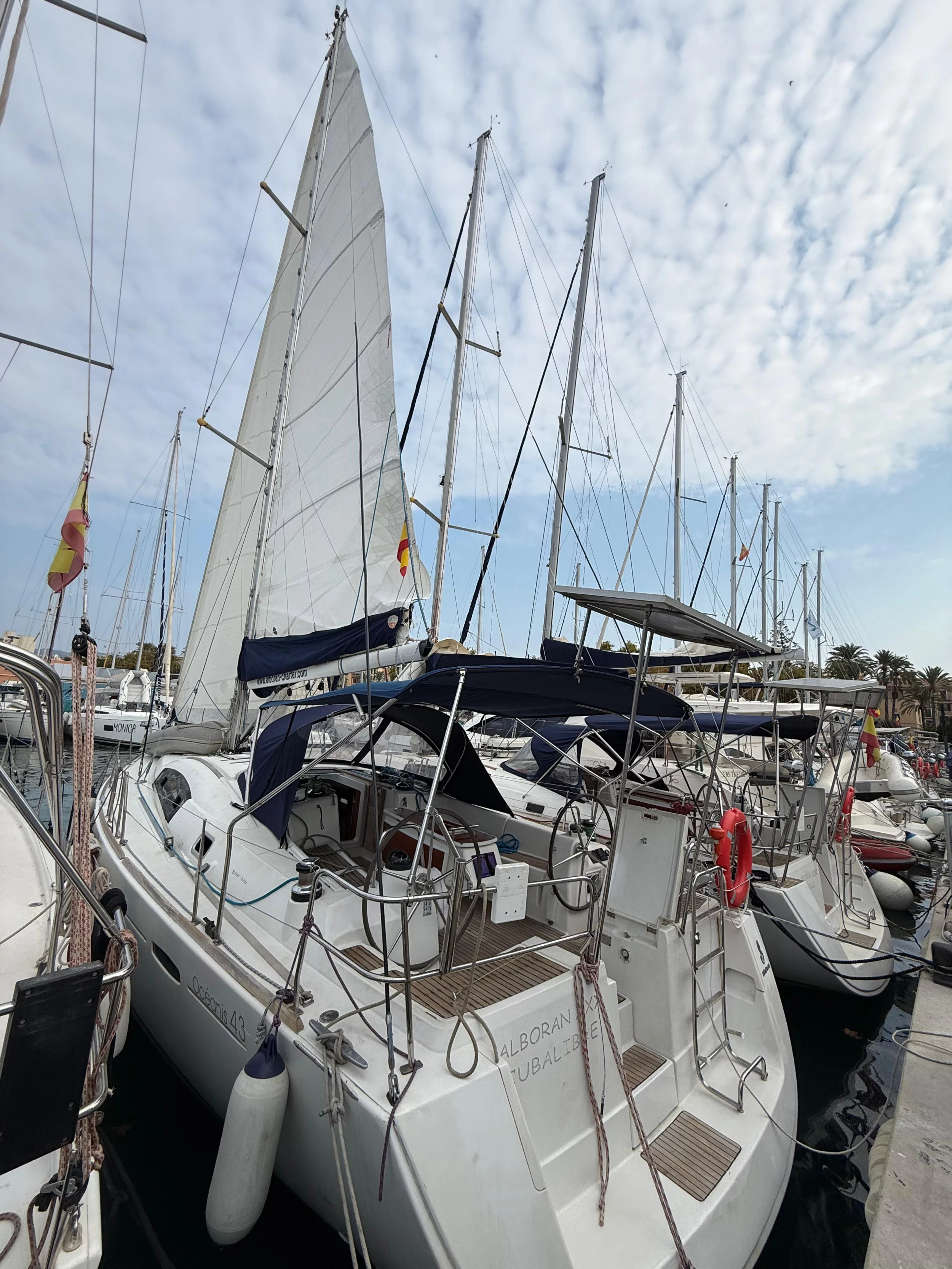 Oceanis 43 (Alboran XXX Cubalibre)  - 14