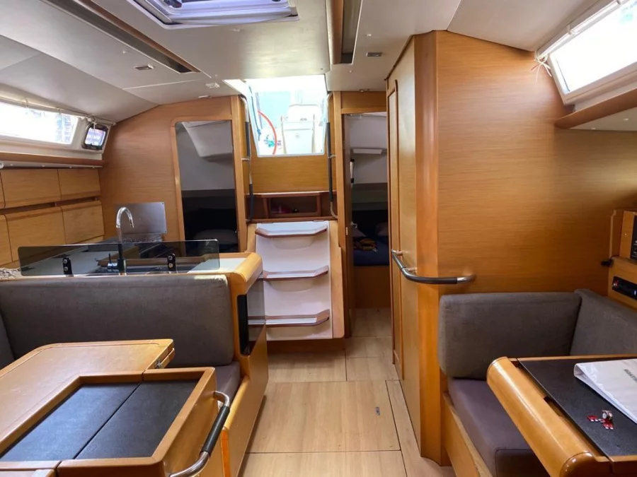 SUN ODYSSEY 409 (PALOU)  - 343