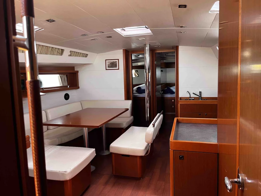 Oceanis 48 (Erikoussa)  - 6
