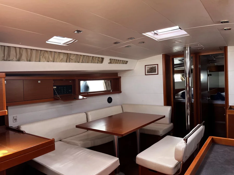 Oceanis 48 (Erikoussa)  - 2