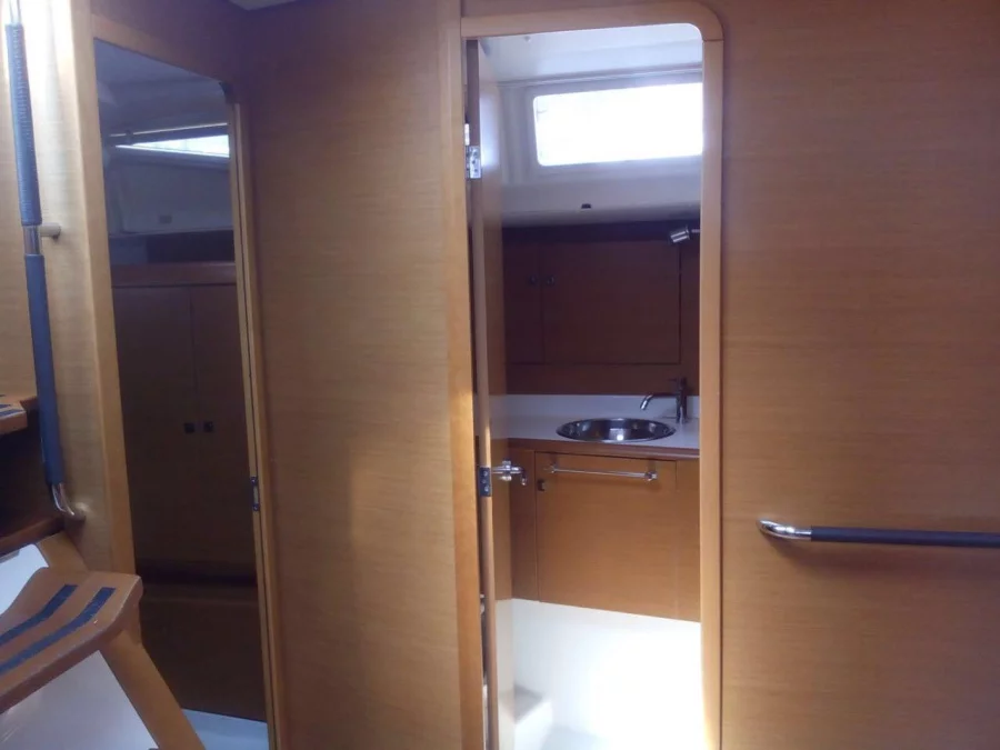 Sun Odyssey 439 (Roberta)  - 2