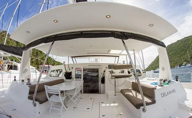 Voyage 520 (NO REGRETS)  - 1