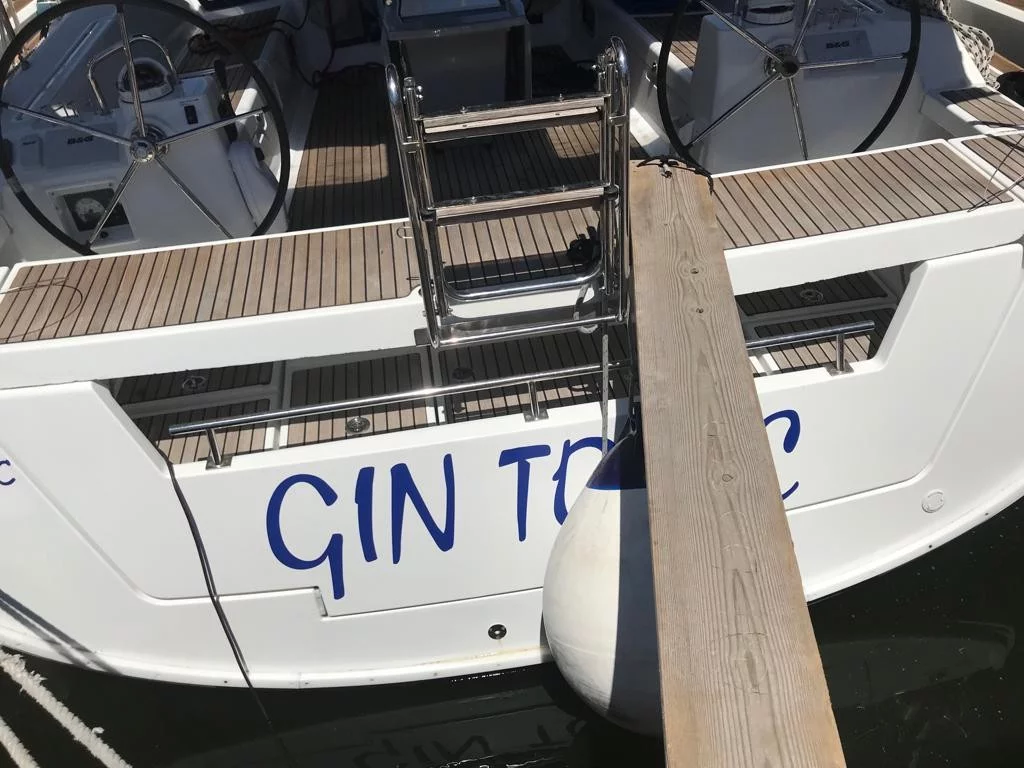 Oceanis 45 (Alboran Gin Tonic)  - 6