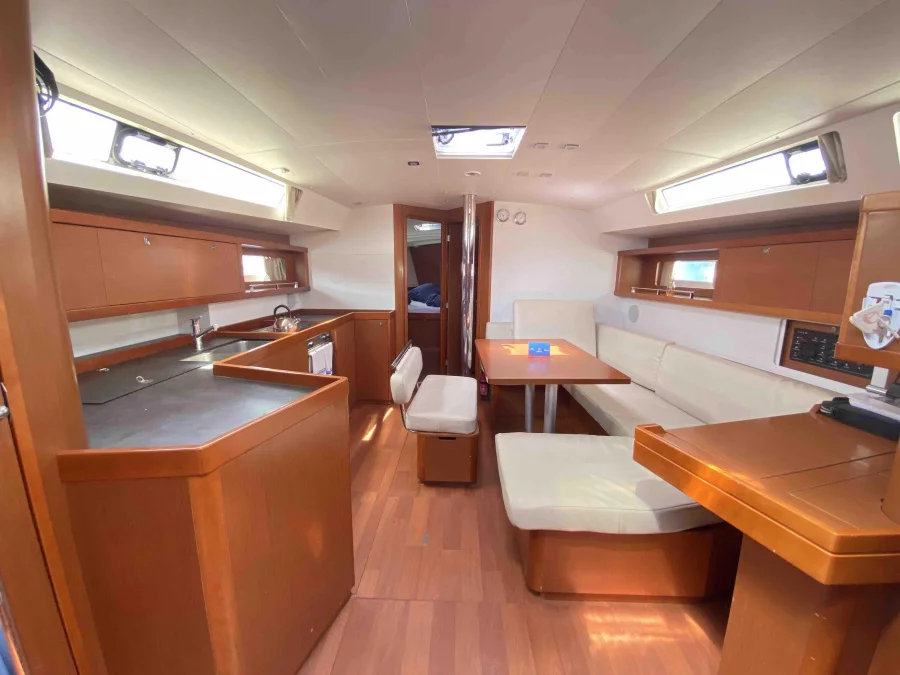 Oceanis 45 (Bella)  - 1