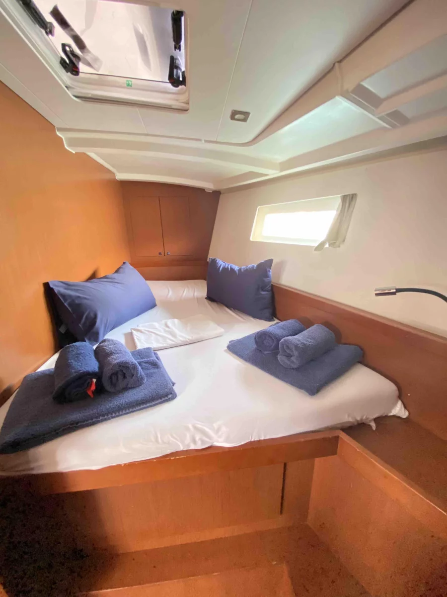 Oceanis 45 (Bella)  - 4