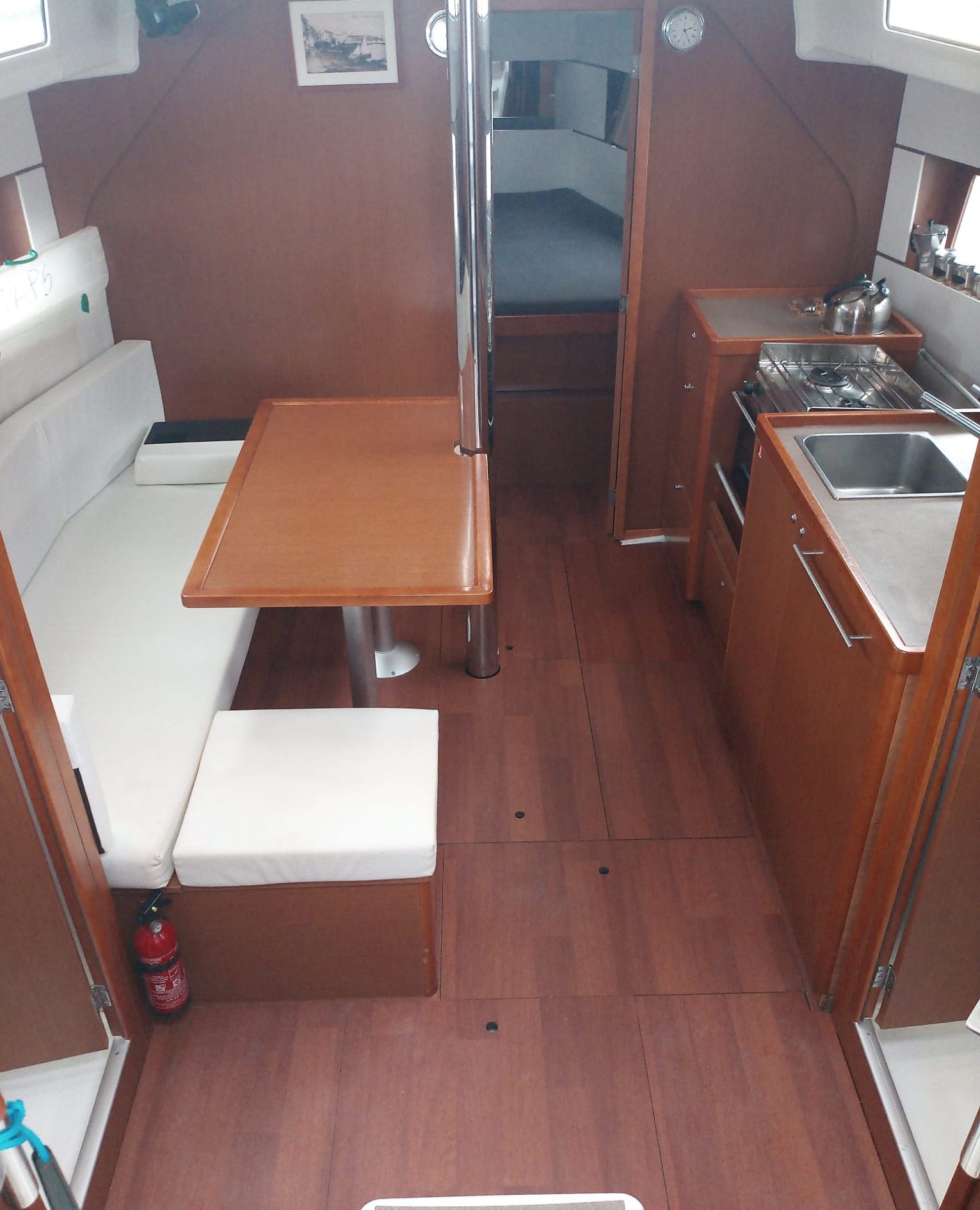 Photo #4 - Oceanis 38 (Monica) in Cannigione - 48586