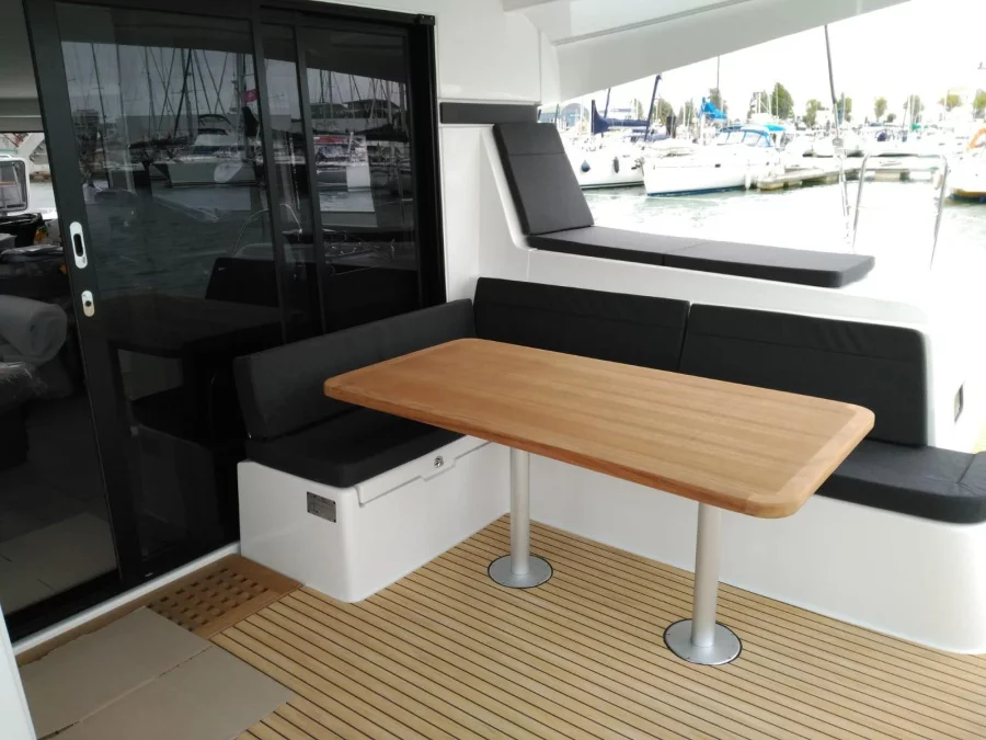 Lagoon 42 - Premium (Sol)  - 1