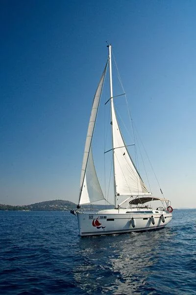 Bavaria Cruiser 41 (MH 72)  - 0