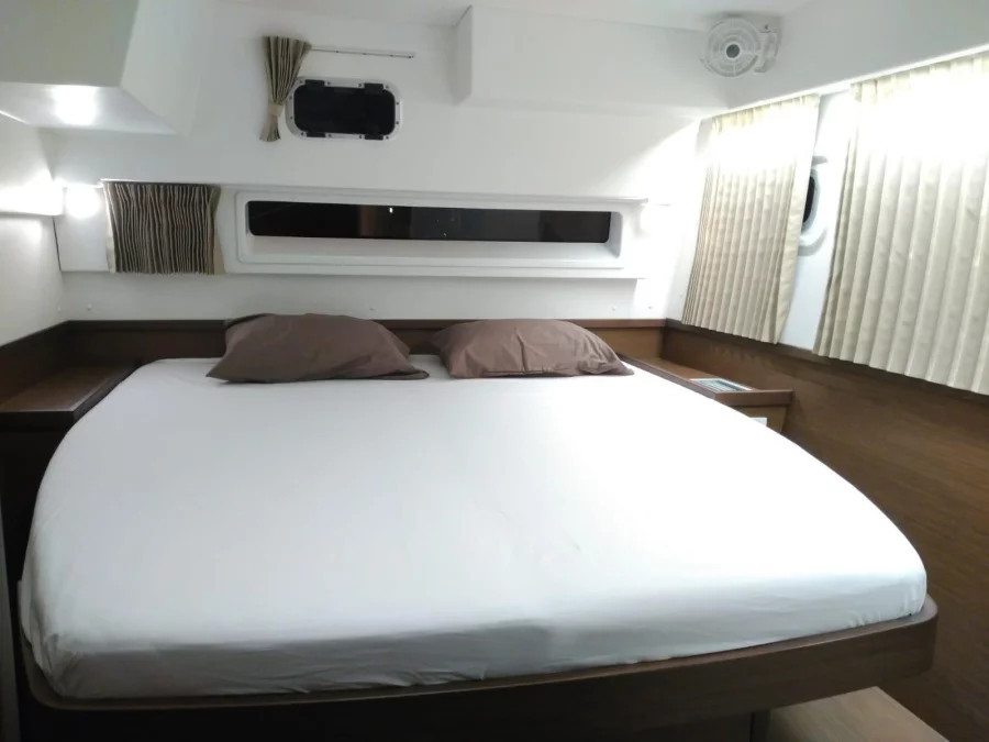 Lagoon 42 - Premium (Estella)  - 5