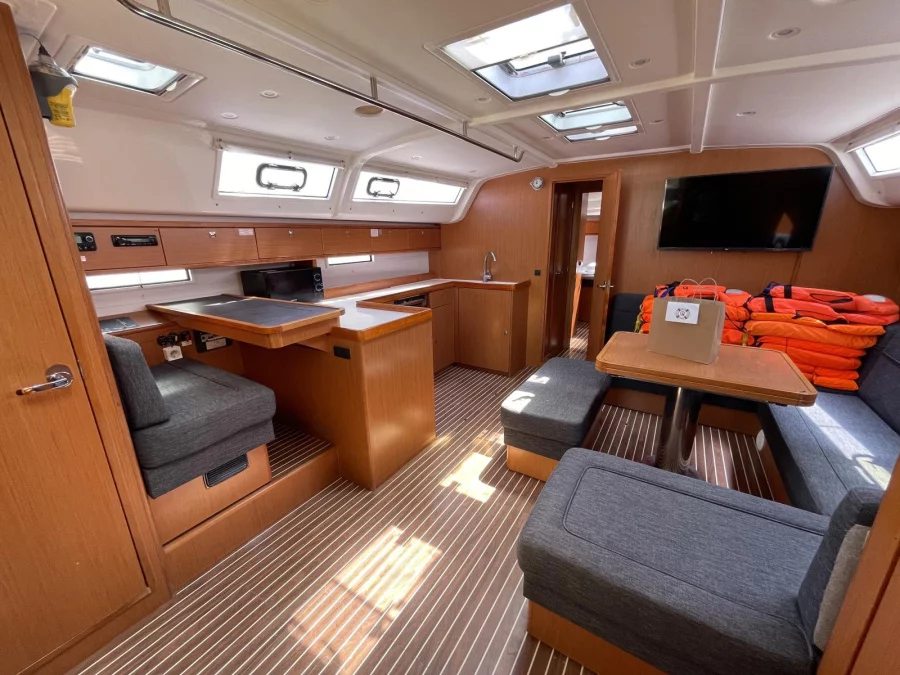 Bavaria Cruiser 51 (Anemone)  - 2