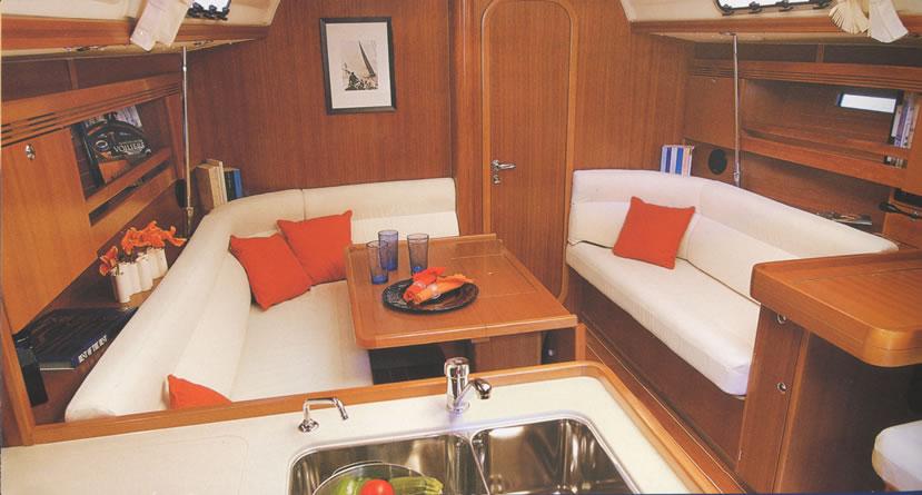 Photo #2 - Dufour 40 (EVent) in Hamble-le-Rice - 49692
