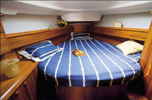 Sun Odyssey 37 (Loxley B)  - 3