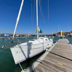 Photo #3 - Oceanis 323 (Aphrodite Spirit) en Hamble-le-Rice - 49699