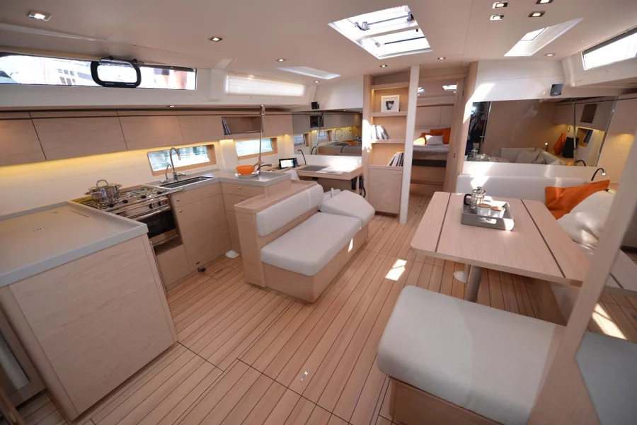 Oceanis 51.1 (Mythodea)  - 3