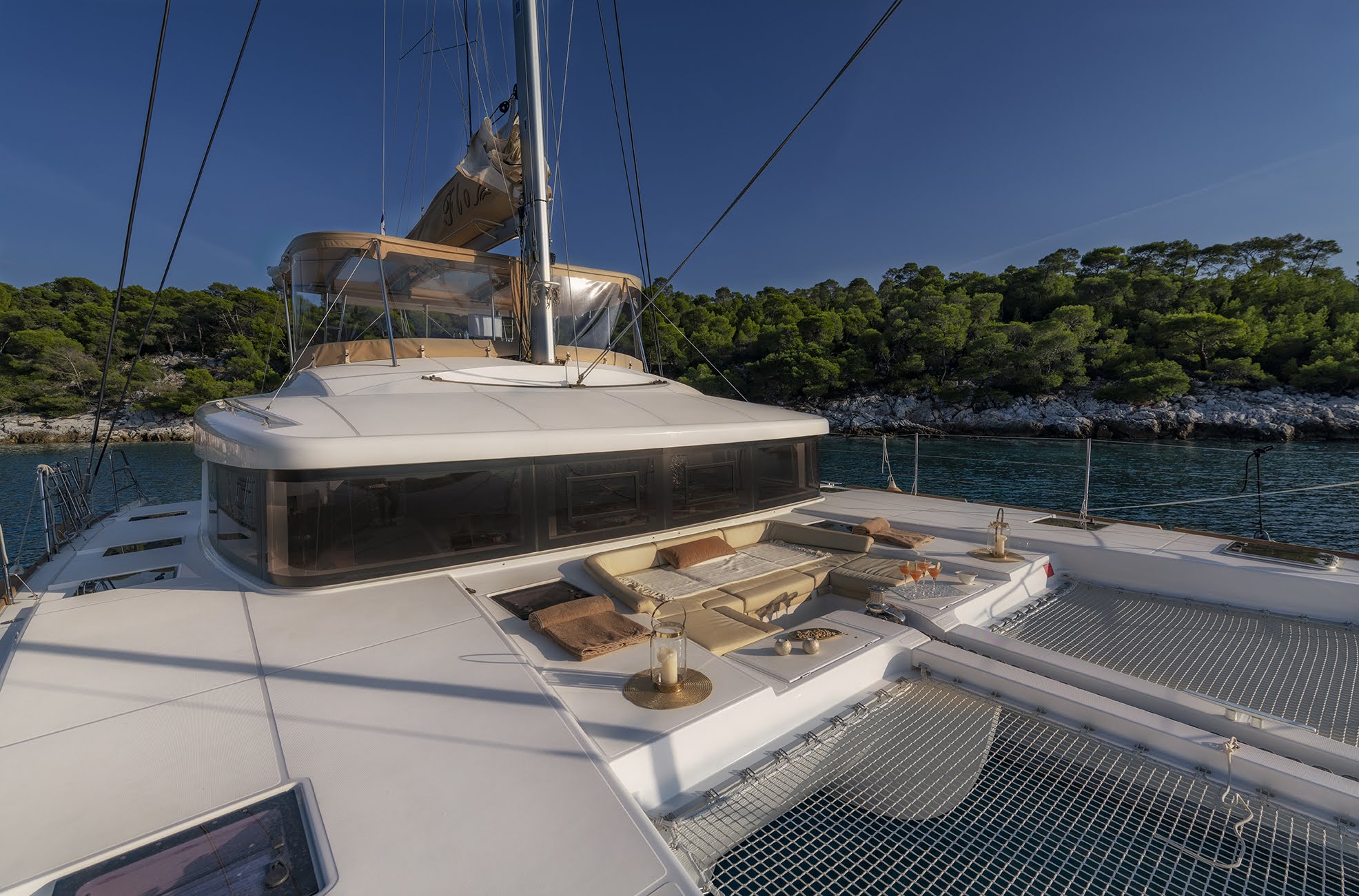 Photo #2 - Lagoon 52F (FLO) in Mykonos - 50428