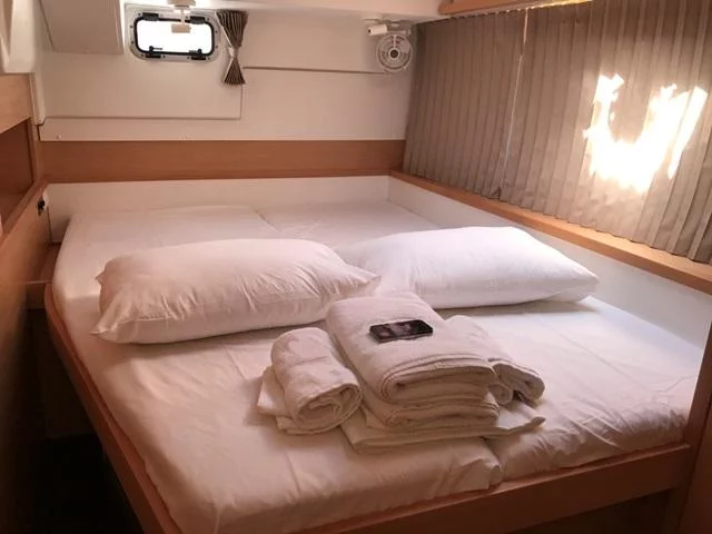 Lagoon 400 S2 (Tulip)  - 6