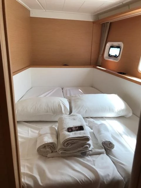 Lagoon 400 S2 (Tulip)  - 8