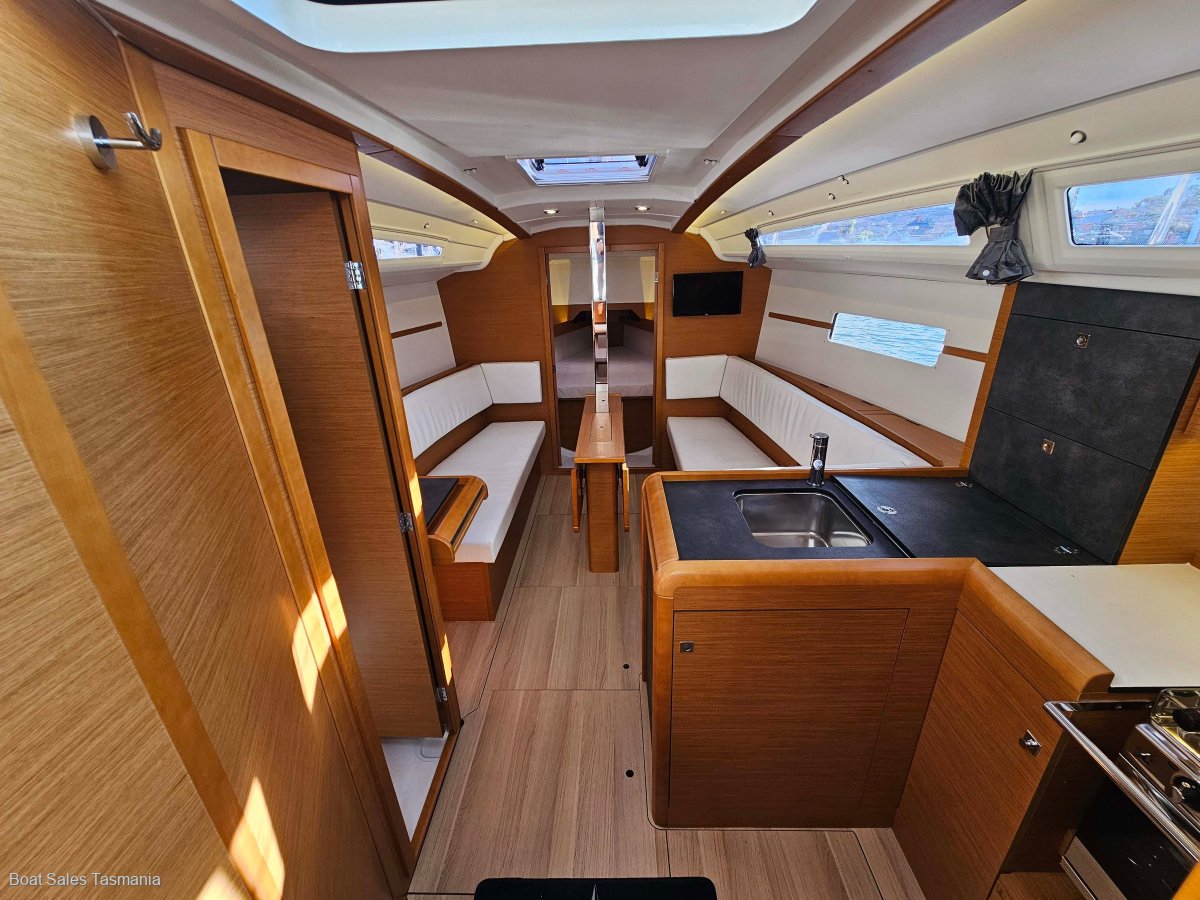 Sun Odyssey 349 — photo 3