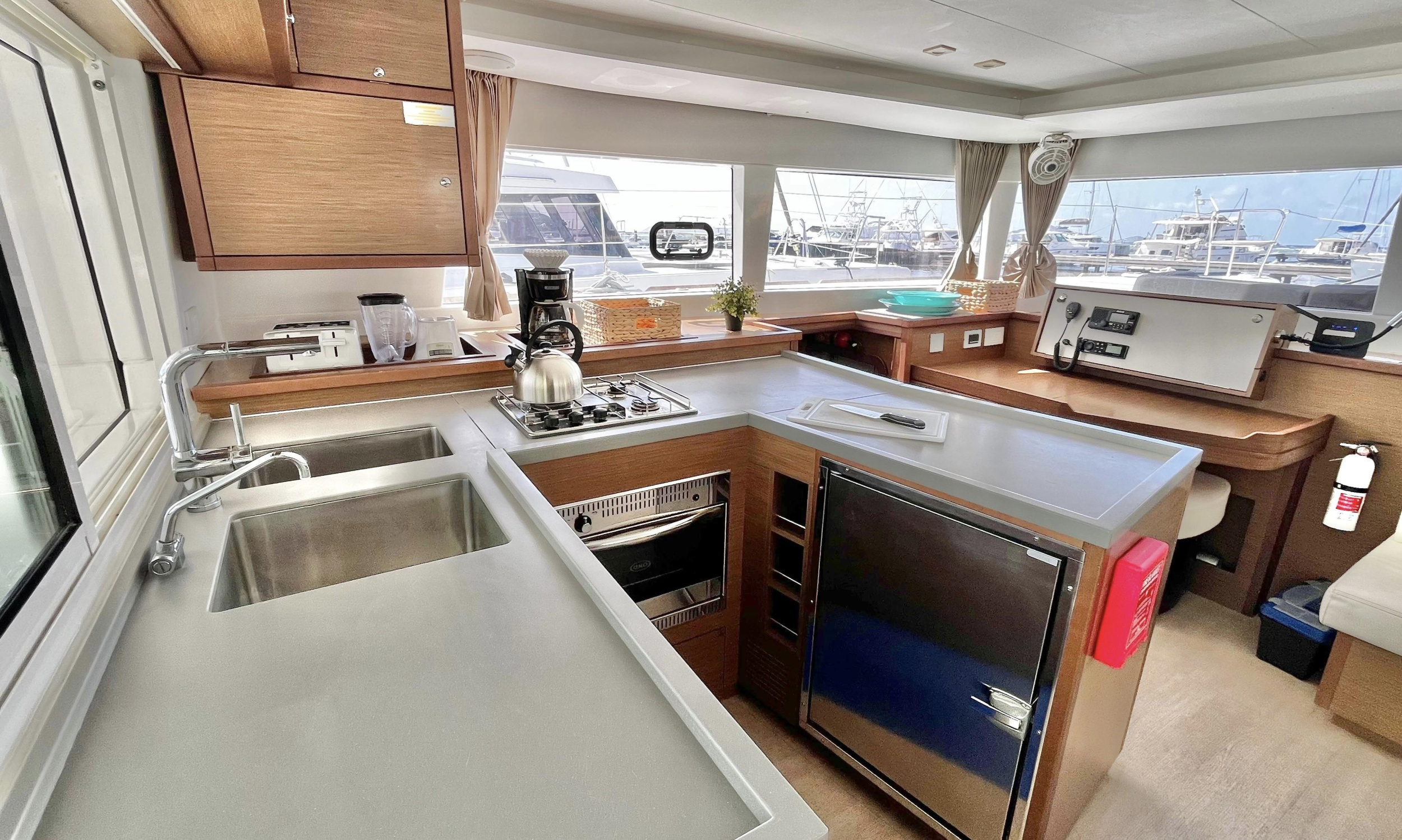 Photo #3 - Lagoon 450 (Sea Runner III - FF) en Road Town - 50573