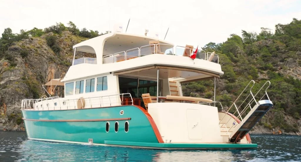 Motoryacht (20-4 BABOSCH)  - 32