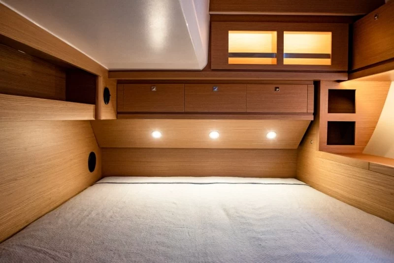 Dufour 520 GL (Blue Moon)  - 15