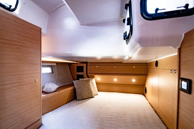 Dufour 520 GL (Blue Moon)  - 5