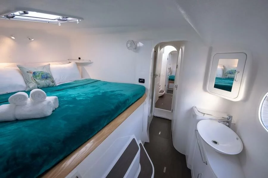 VOYAGE 480 (SAIL LA VIE)  - 3
