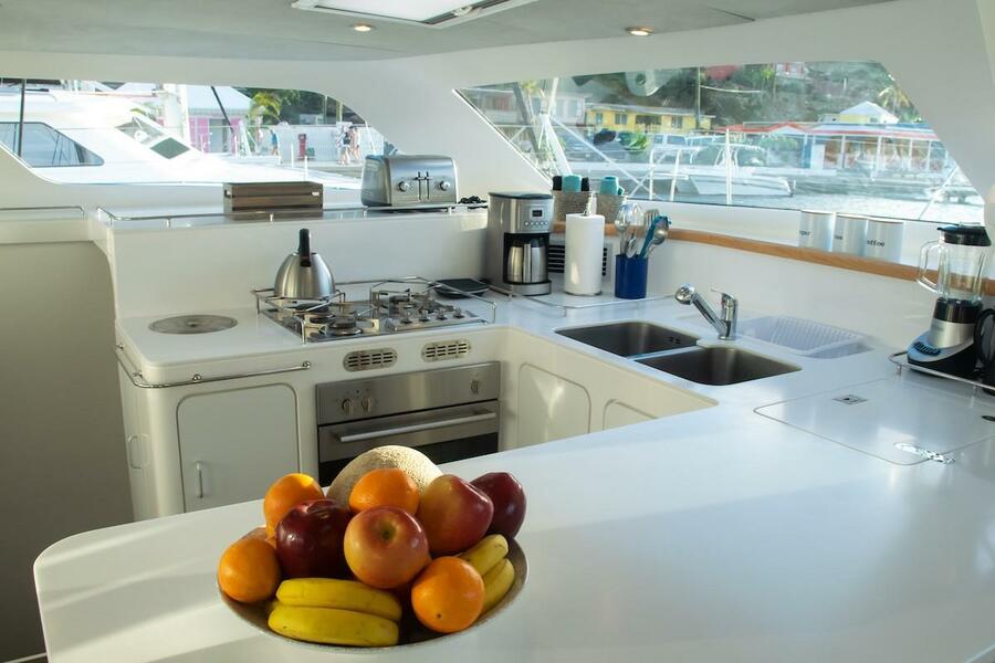 Photo #6 - VOYAGE 480 (SAIL LA VIE) in Road Town - 51395