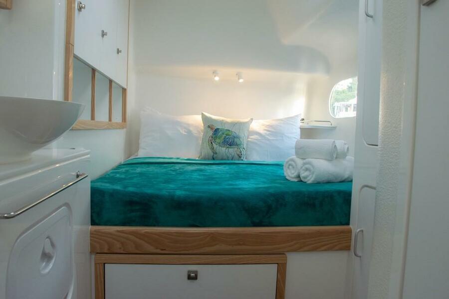 Photo #5 - VOYAGE 480 (SAIL LA VIE) in Road Town - 51395