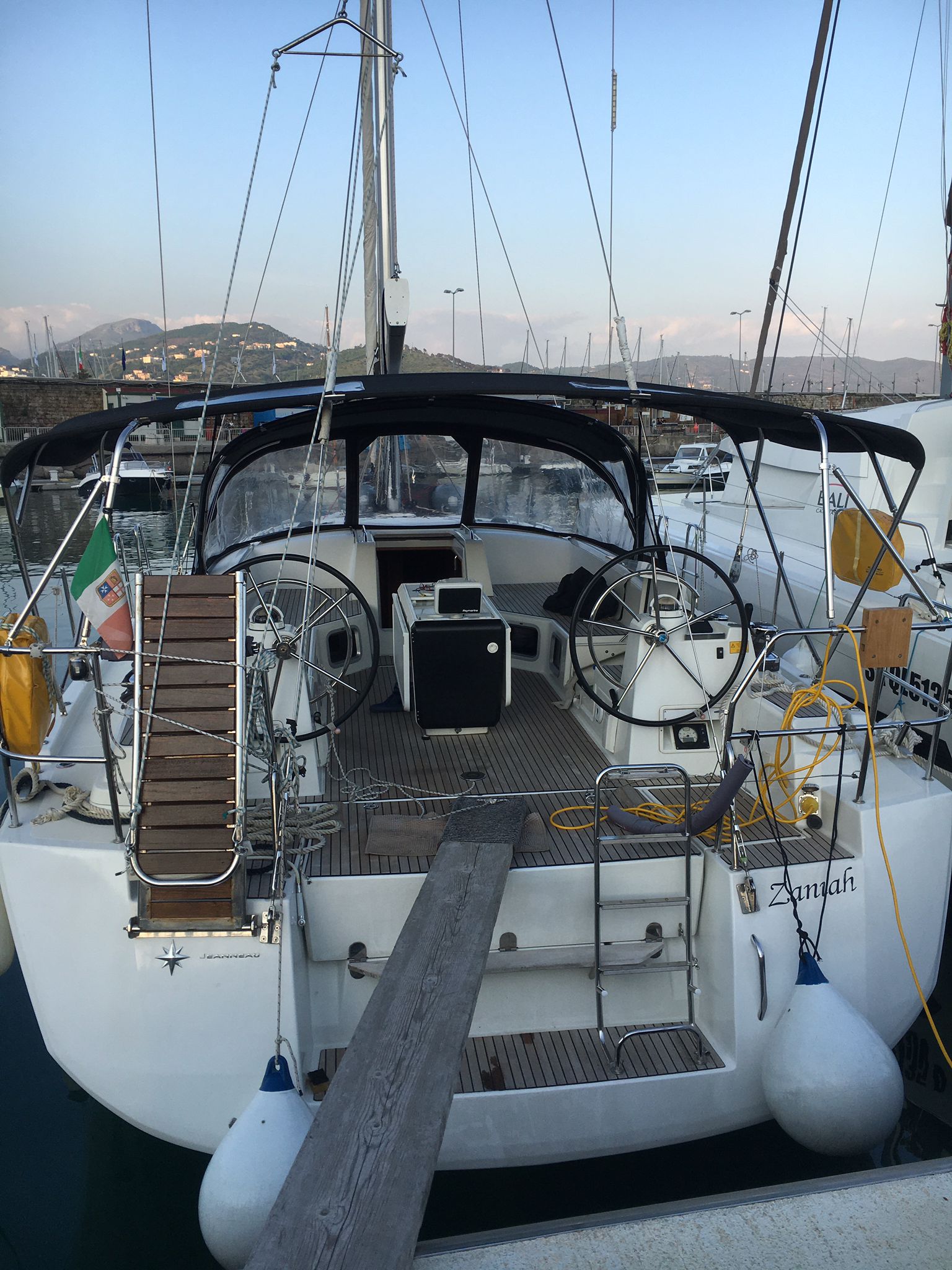 Photo #2 - Jeanneau 54 (Zaniah) en Salerno - 51879