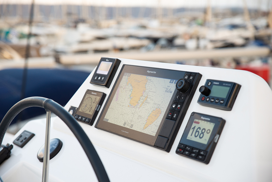 Photo #10 - Dufour Catamaran 48 (My Blue Heaven) in Atene - 52059