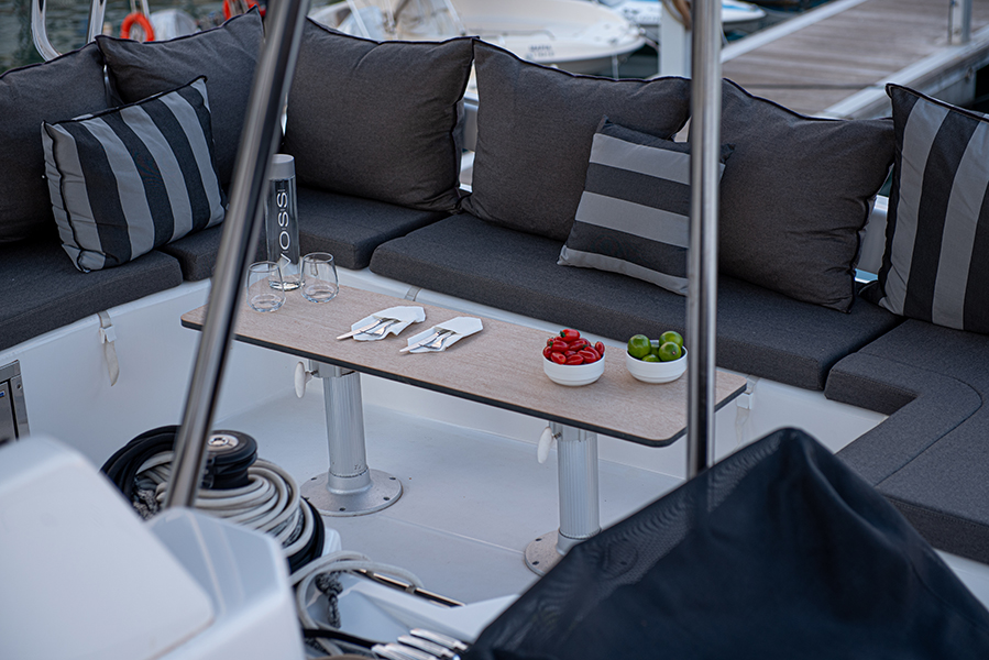 Photo #5 - Dufour Catamaran 48 (My Blue Heaven) in Atene - 52059