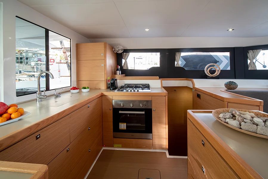 Dufour Catamaran 48 (My Blue Heaven)  - 10