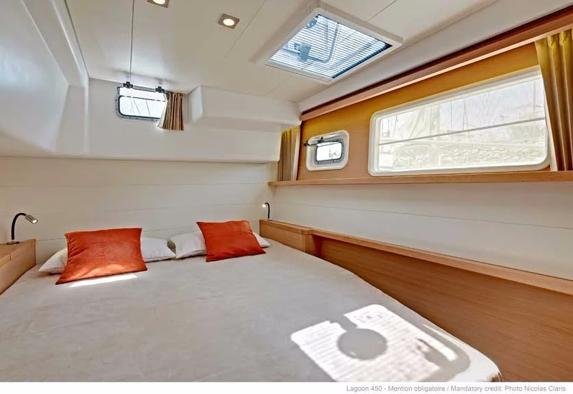 Lagoon 450 F (Sea Breeze)  - 1