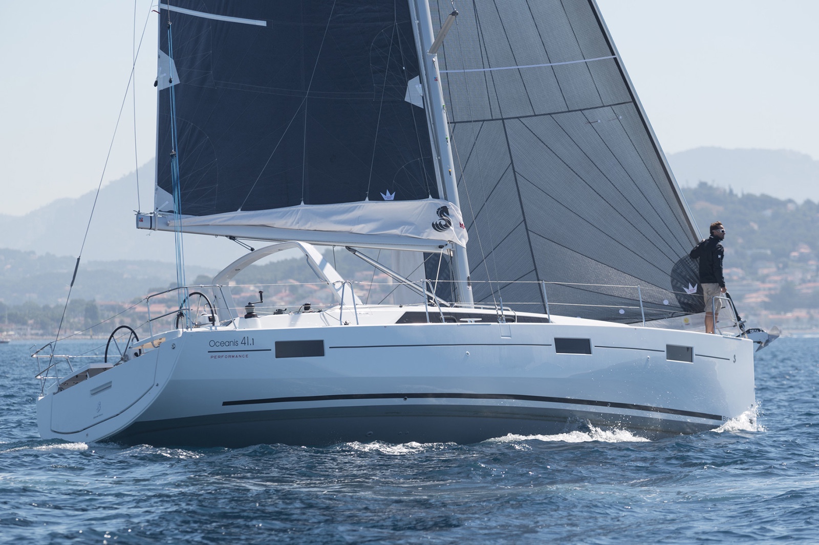 Photo #1 - Oceanis 41.1 (PASSEPARTOUT) in Port de Pollenca - 52553